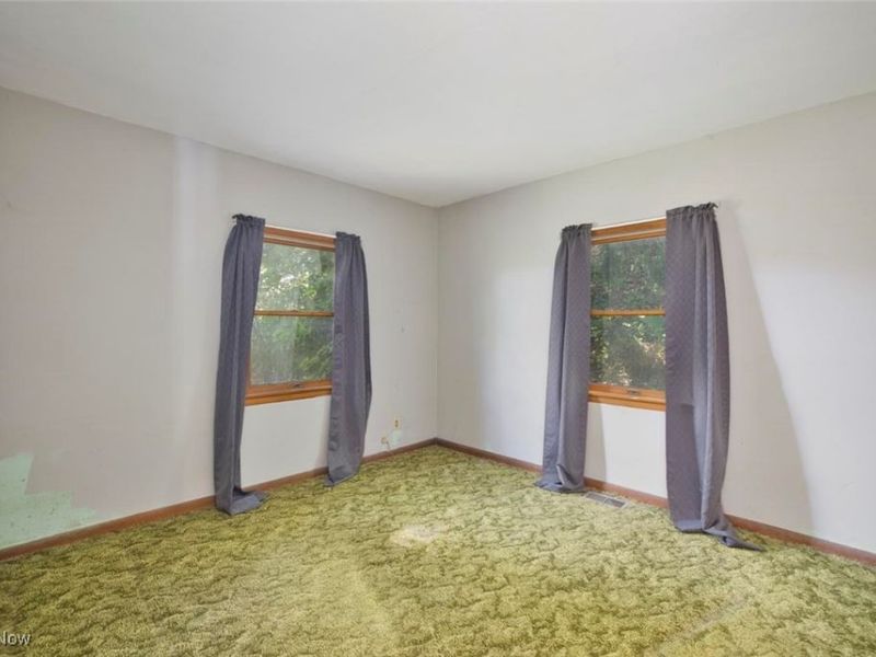 3927 Daisyview Street, Shadyside, OH 43947 Photo 7