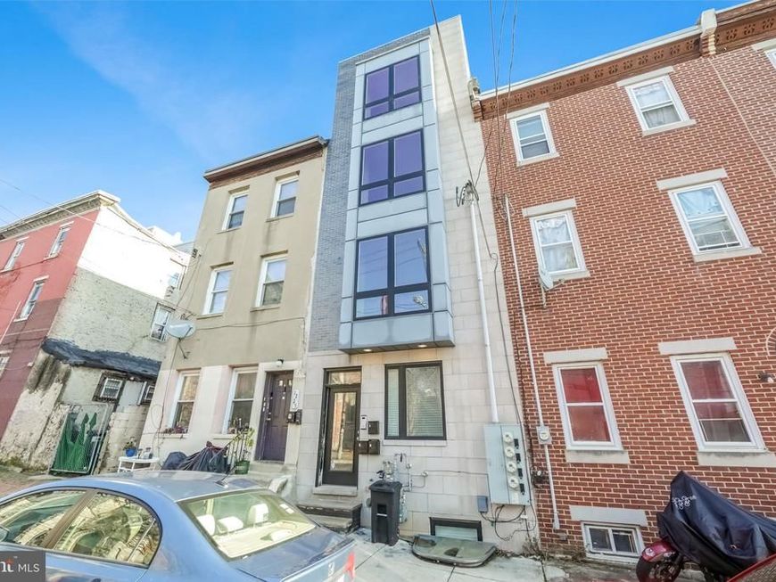 1223 N 25th St, Philadelphia, PA 19121 Main Photo