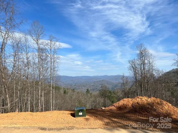 44 Bee Gum Ridge, Almond, NC 28702