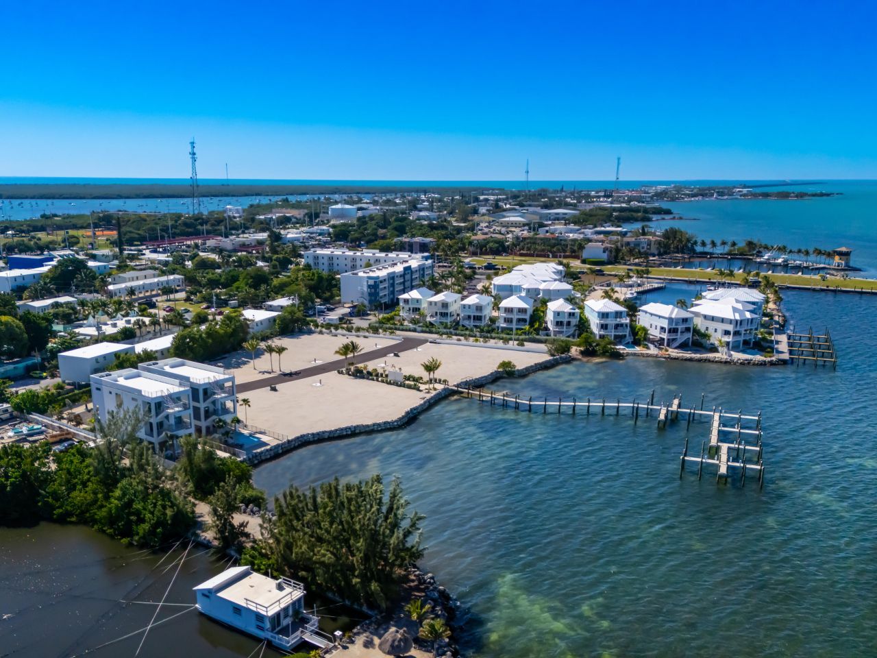 990 41st Street Gulf, Unit 10, Marathon, FL 33050 Photo