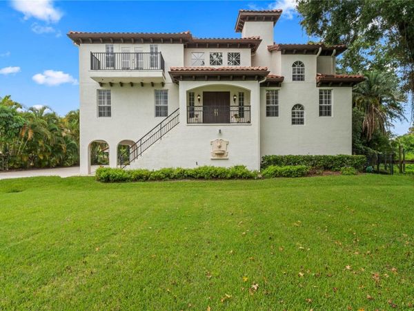 2914 N SHOREVIEW PLACE, TAMPA, FL 33602