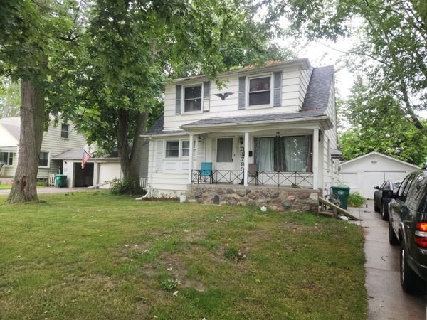 31780 Pierce Street, Garden City, MI 48135