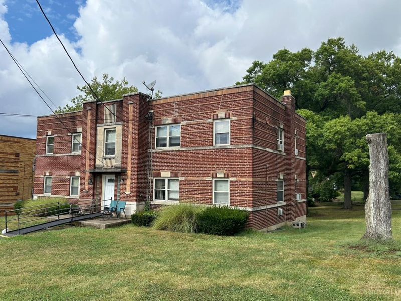 3106 Werk Road, Cincinnati, OH 45211 Photo 1