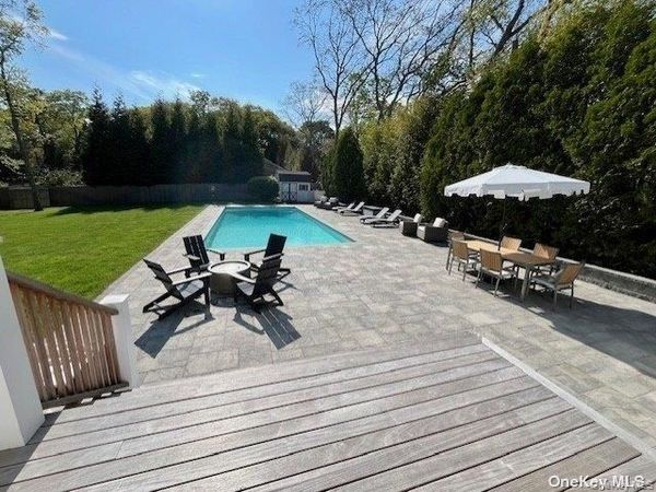 114 Spinney Road, East Quogue, NY 11942