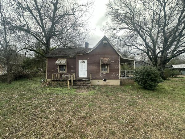 924 Waterworks Rd, Columbus, MS 39701