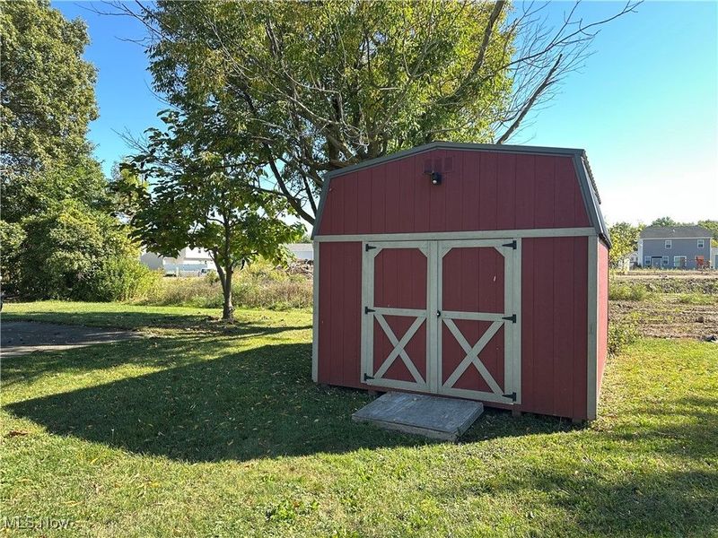 1123 Adams Street, Vermilion, OH 44089 Photo 6