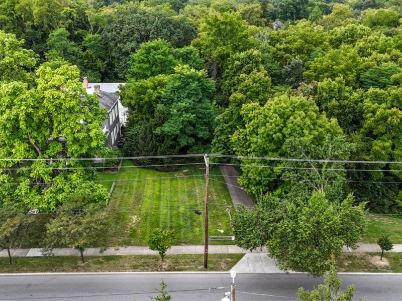 1239 Springfield Pike, Wyoming, OH 45215 Photo 5