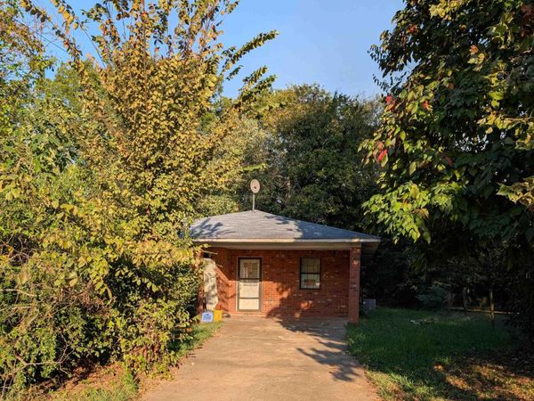 816 N New Orleans Ave, Brinkley, AR 72021