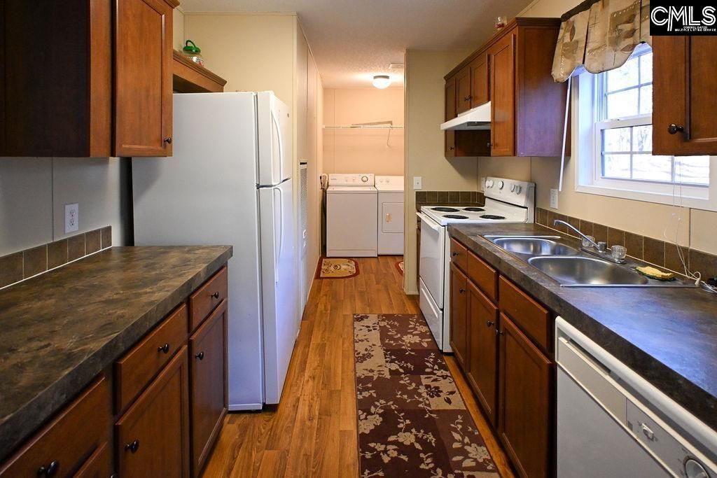 143 Westshore Drive Photo 12
