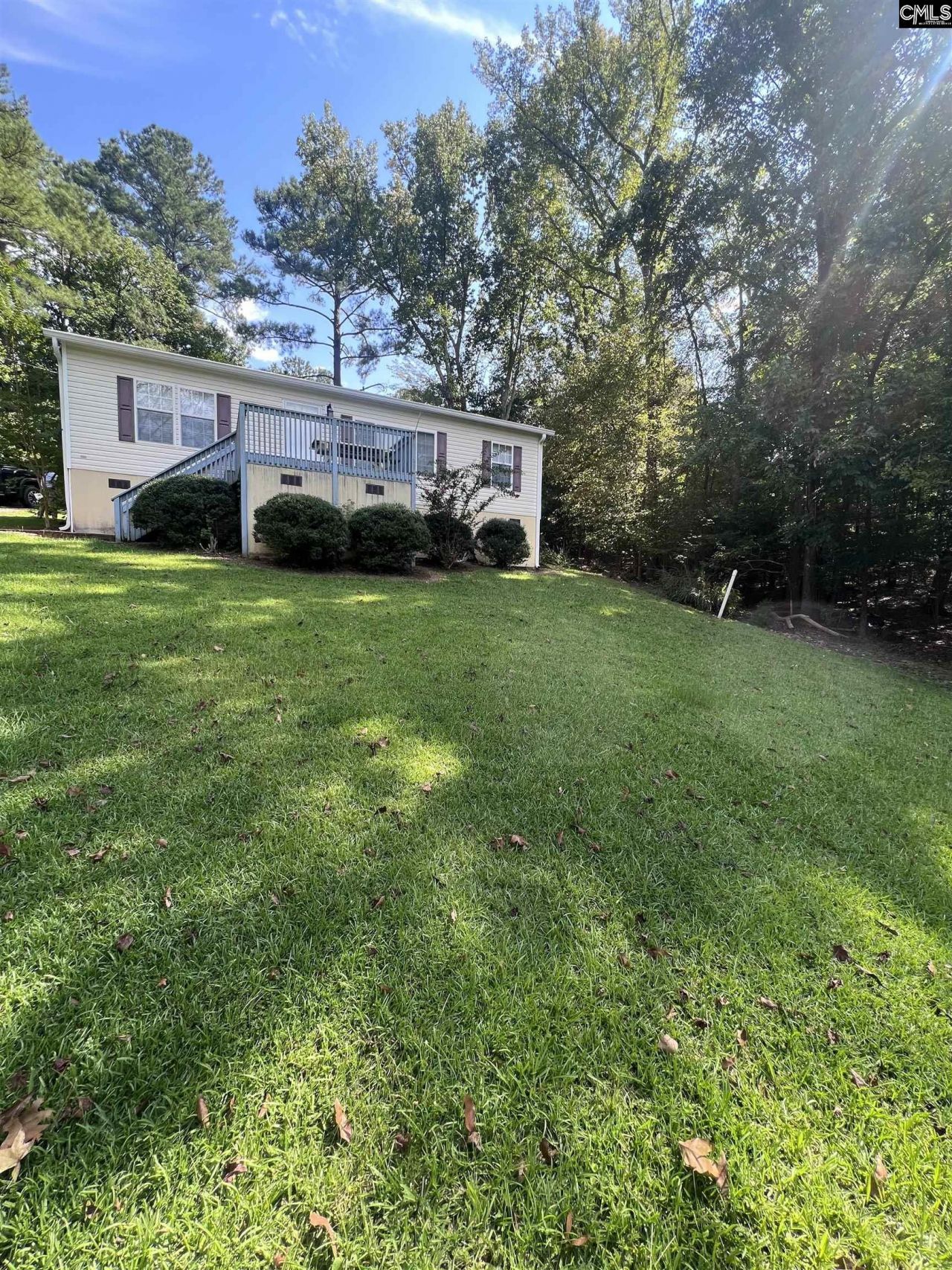 143 Westshore Drive Photo 4