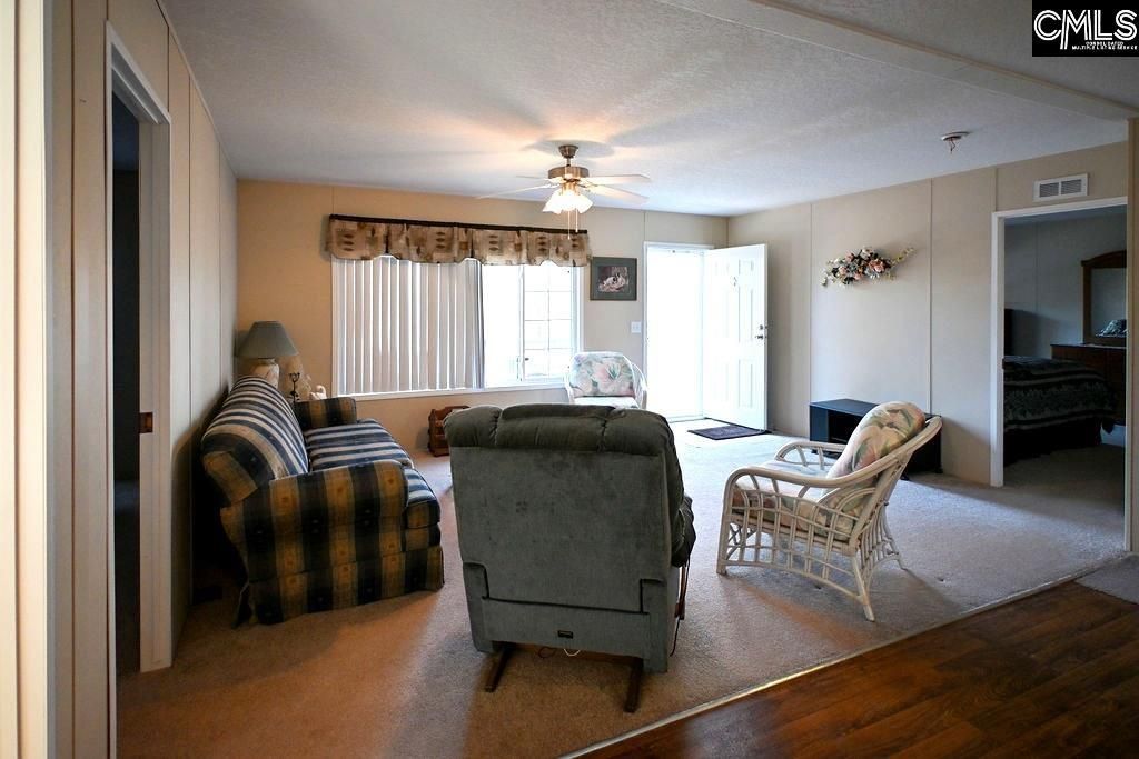 143 Westshore Drive Photo 7