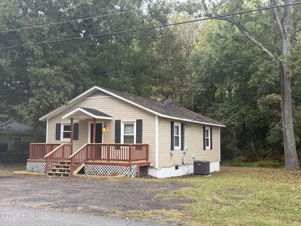 218 Warren Avenue, Bunn, NC 27508