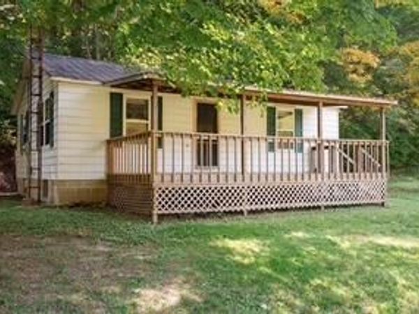 31557 French Road, Londonderry, OH 45647