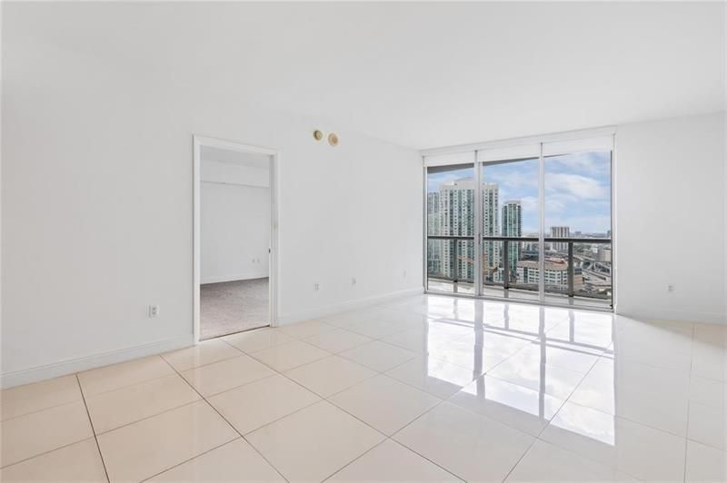 465 Brickell Avenue, Unit 2706, Miami, FL 33131 Photo
