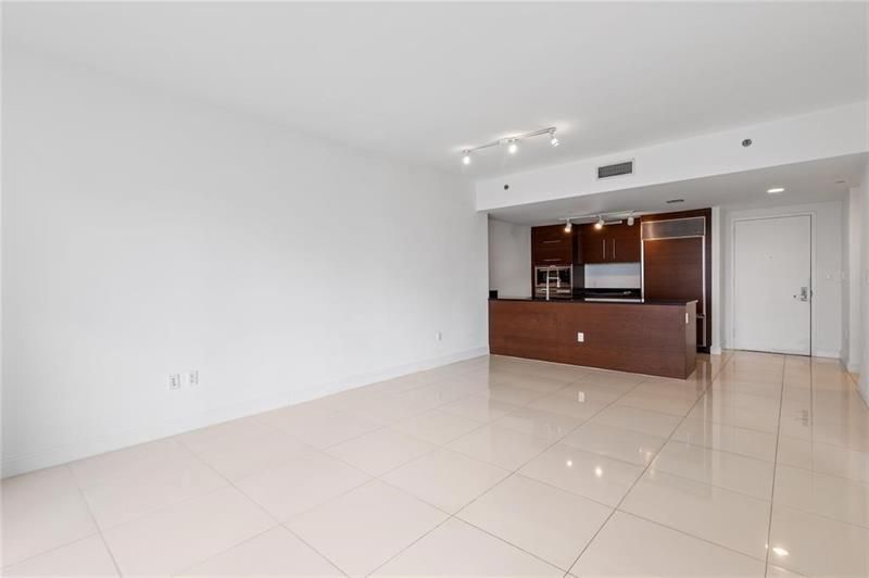 465 Brickell Avenue, Unit 2706, Miami, FL 33131 Photo