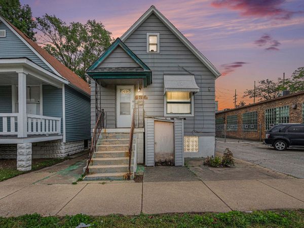 5259 State Line Avenue, Hammond, IN 46320