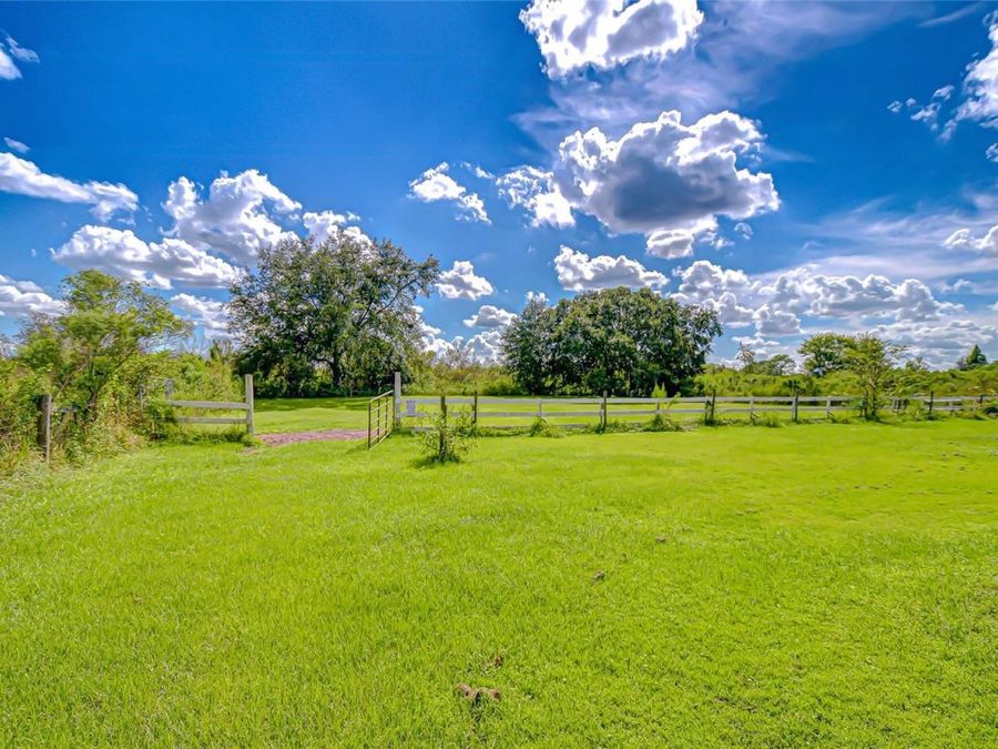 Property Image 44