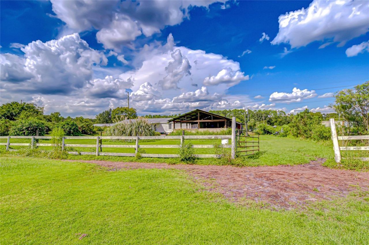 43650 County Road 54 E, Kathleen, FL 33849 Photo