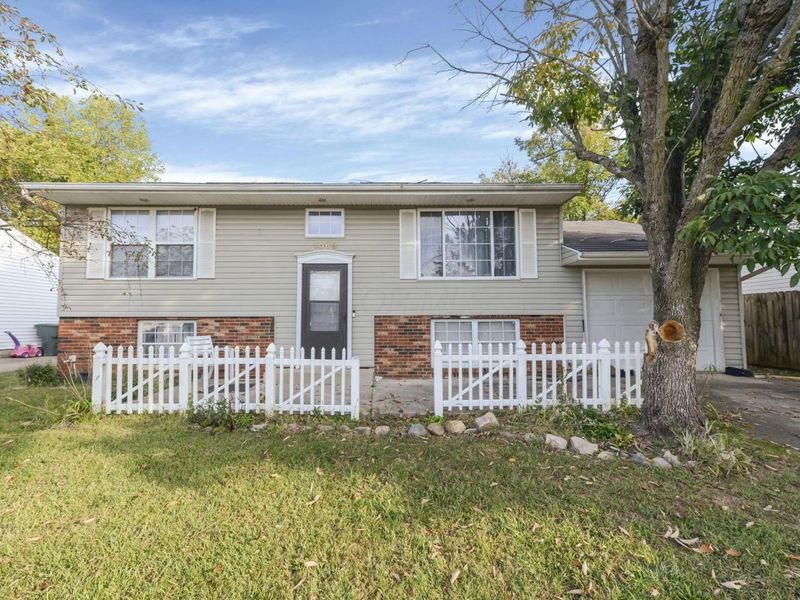 1068 Tobi Drive, Columbus, OH 43207 Photo 1