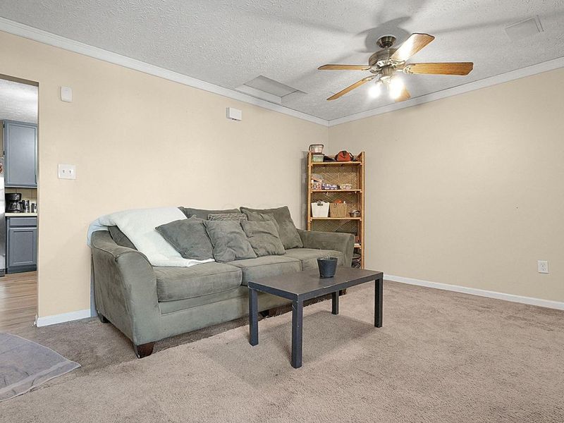 1068 Tobi Drive, Columbus, OH 43207 Photo 23