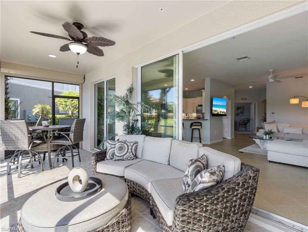 10260 Glastonbury Cir, Unit 102, Fort Myers, FL 33913 Photo