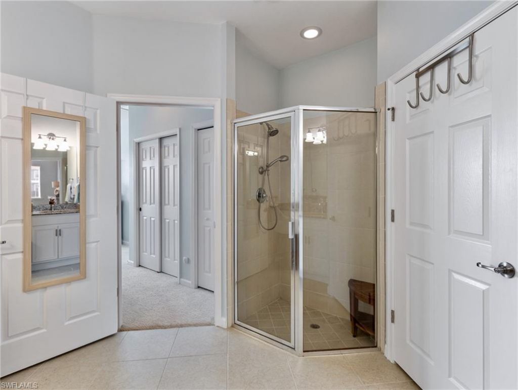 10260 Glastonbury Cir, Unit 102, Fort Myers, FL 33913 Photo