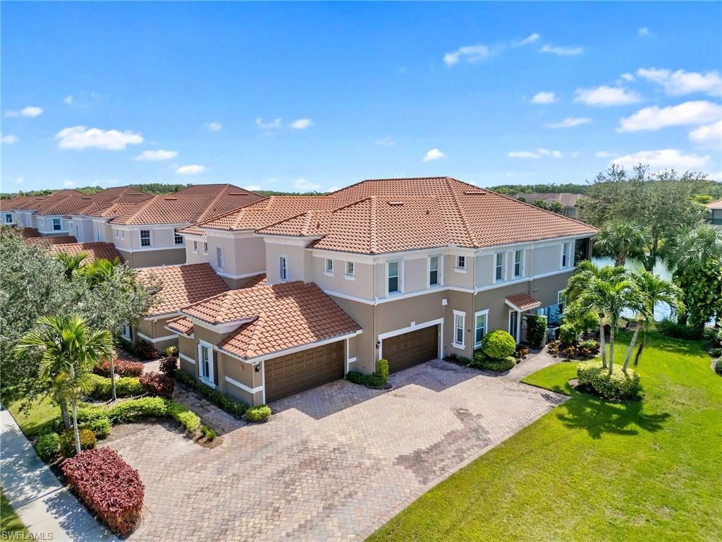 10260 Glastonbury Cir, Unit 102, Fort Myers, FL 33913 Photo