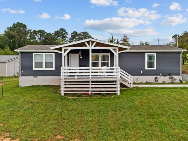 1185 Chestnut Grove Rd, Dandridge, TN 37725