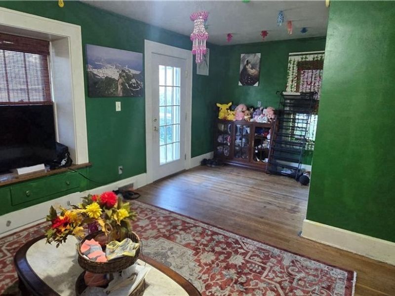 559 Patterson Avenue, Akron, OH 44310 Photo 5