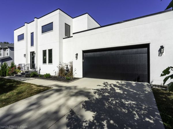 3112 Cara Lane, Oak Brook, IL 60523