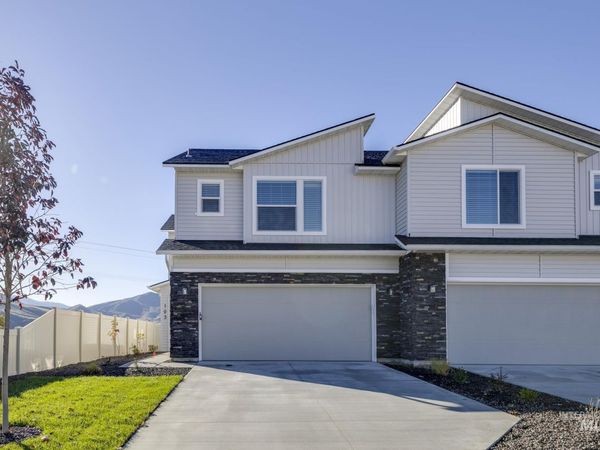 103 Bighorn St, Horseshoe Bend, ID 83629