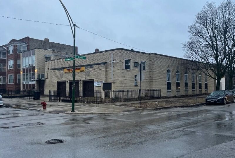 4854 N Sawyer Avenue, Chicago, IL 60625 Main Photo