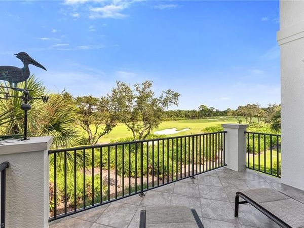 4520 Colony Villas DR, Unit 2102, BONITA SPRINGS, FL 34134