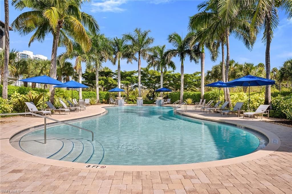 4520 Colony Villas Dr, Unit 2102, Bonita Springs, FL 34134 Photo