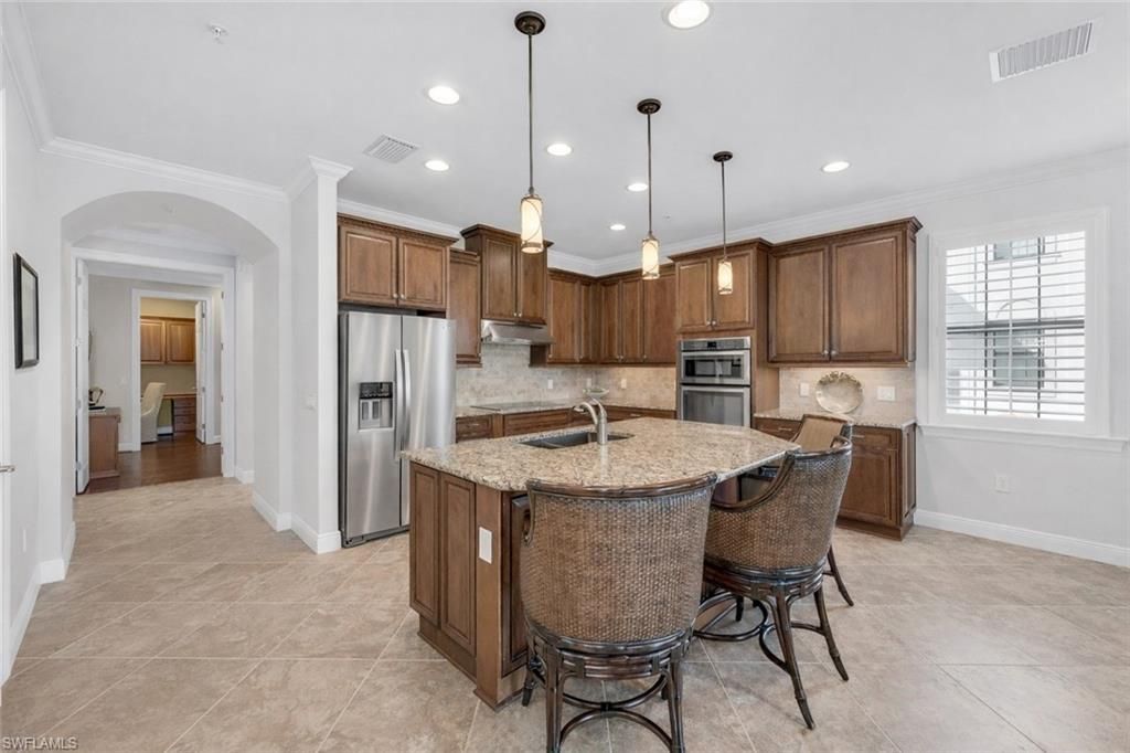 4520 Colony Villas Dr, Unit 2102, Bonita Springs, FL 34134 Photo