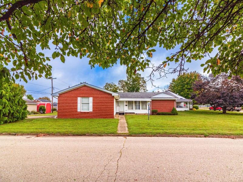 109 S Mullins Street, Waverly, OH 45690 Photo 2