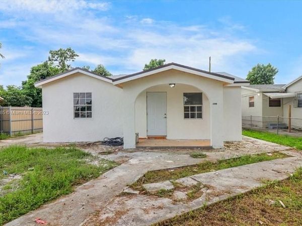 1768 NW 112th Ter, Miami, FL 33167