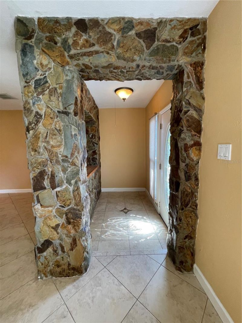 6067 43rd Terrace N, Kenneth City, FL 33709 Photo