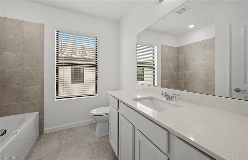 1622 Lake Jessup Cir, Cape Coral, FL 33909 Photo