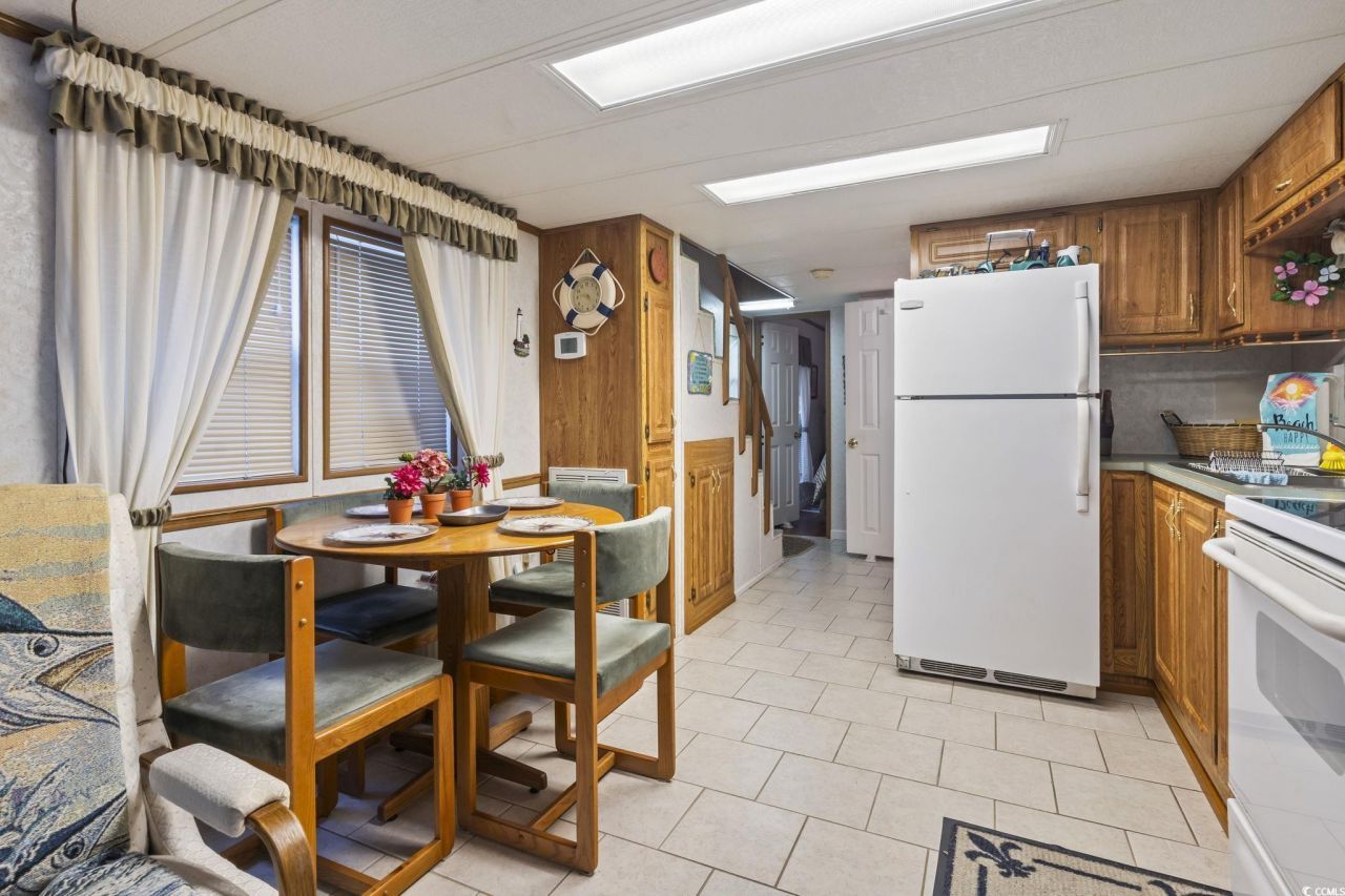 5400 Little River Neck Rd. Photo 14