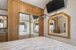 5400 Little River Neck Rd. photo 4