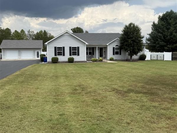 7222 Old Greenhill Road, Bowling Green, KY 42103