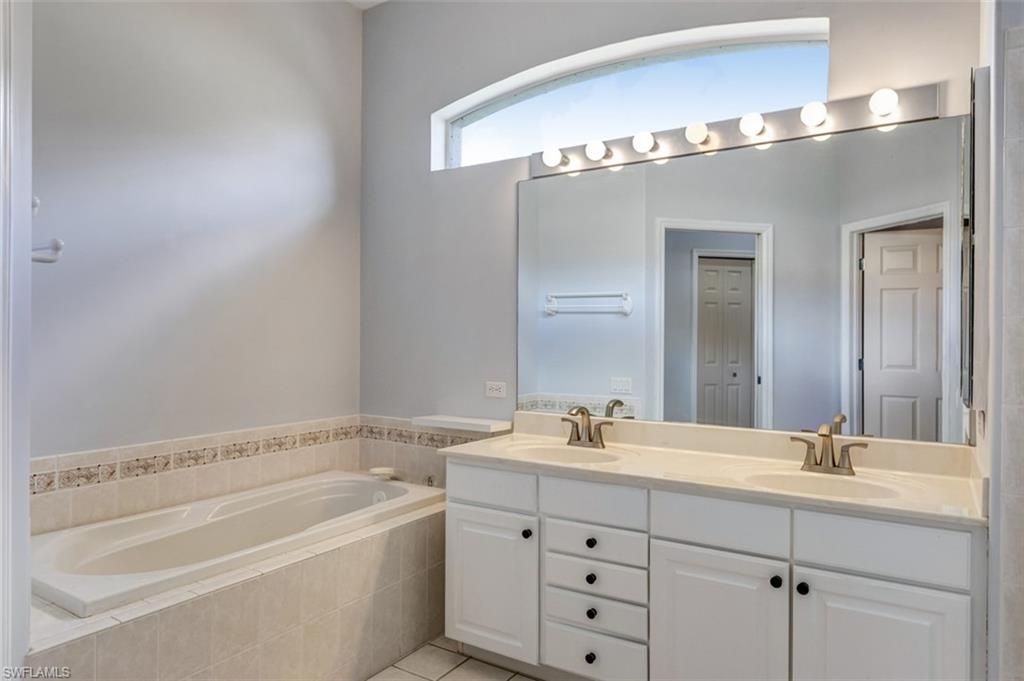 9141 Garden Pointe, Fort Myers, FL 33908 Photo