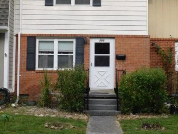 205 MOORE DRIVE, BERRYVILLE, VA 22611