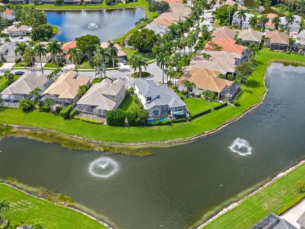 10906 Grande Boulevard, West Palm Beach, FL 33412