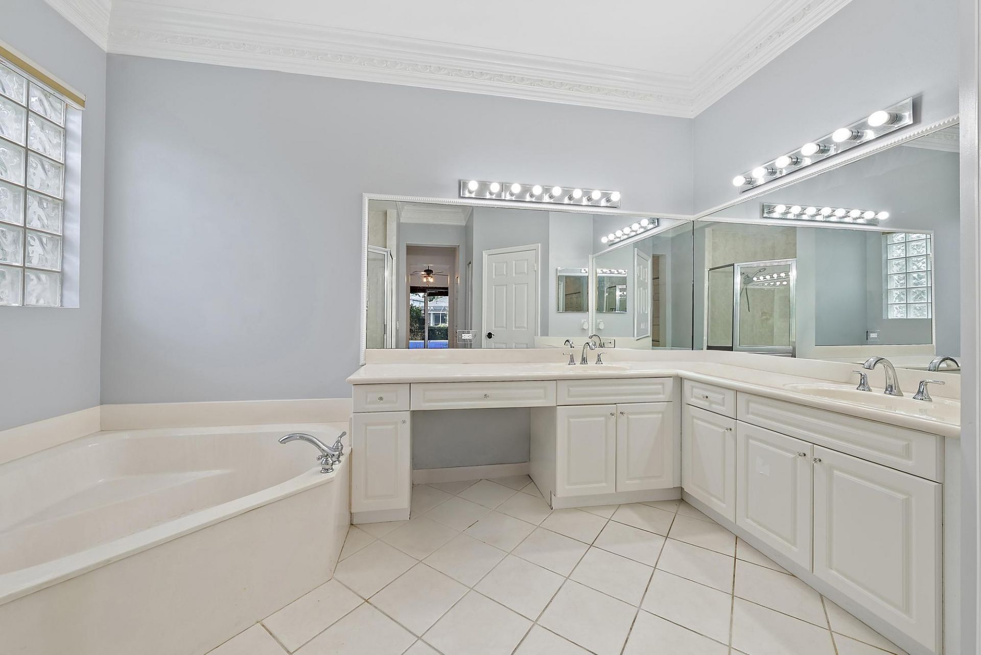 10906 Grande Boulevard, West Palm Beach, FL 33412 Photo