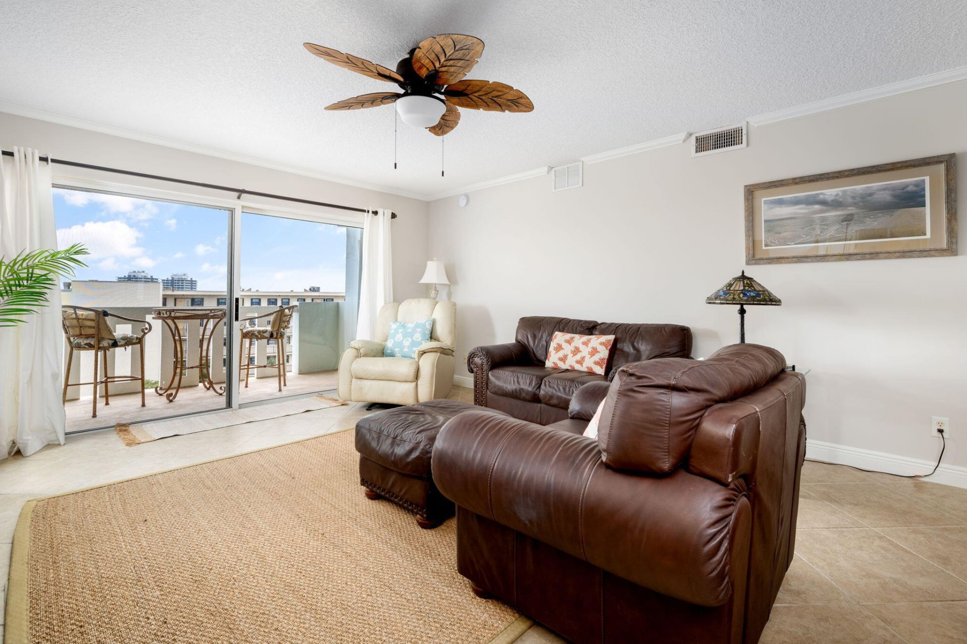 4049 Ocean Drive, Unit 505, Vero Beach, FL 32963 Photo