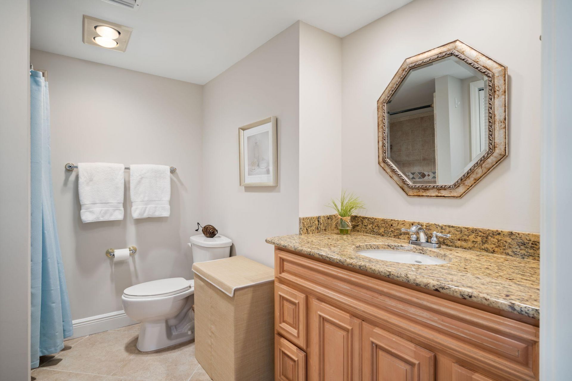 4049 Ocean Drive, Unit 505, Vero Beach, FL 32963 Photo