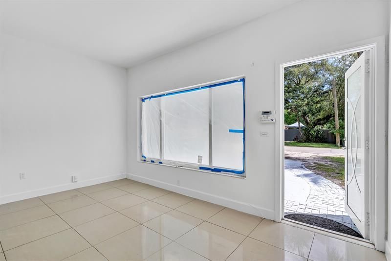 16010 NE 5th Avenue, Miami, FL 33162 Photo