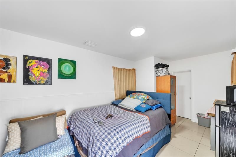 16010 NE 5th Avenue, Miami, FL 33162 Photo